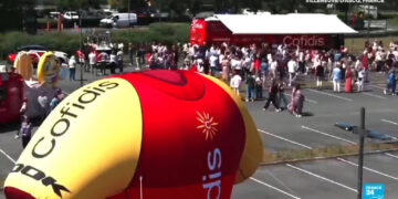 Title contenders Pogacar, Vingegaard eye Yellow Jersey