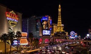 Las Vegas casinos seek to overcome summer slump with fresh deals