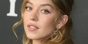 Why Sydney Sweeney Really Showed Up At Jeff Bezos’s Wedding