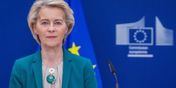 EU pauses trade retaliation against US after Trump’s 30% tariff threat