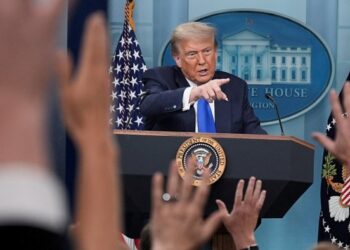 Donald Trump renews threat to hit trading partners with steep tariffs