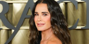 Kyle Richards Says This $22 Lip Stain Delivers A ‘Natural’ Lip Color