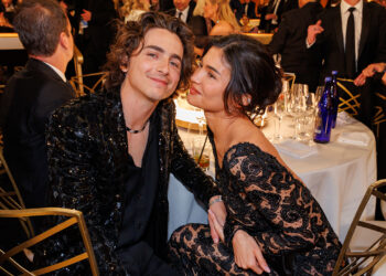 Kylie Jenner Pin-Up In St-Tropez With Timothée Chalamet