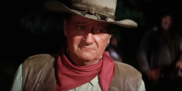 John Wayne Gave Bruce Dern A Warning Before Their Climactic The Cowboys Scene