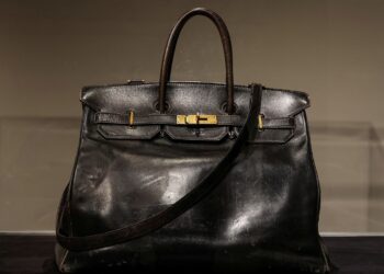 Hermes Birkin handbag sells for £7.4m at auction | World News