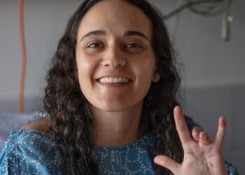 Freed British-Israeli hostage Emily Damari says Starmer not ‘on right side of history’ over Palestine recognition | Politics News