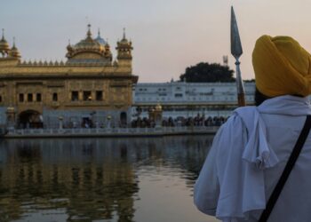 Keir Starmer facing ban from Sikh events over failure to follow through with promised inquiry | Politics News