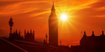 Heat deaths in England and Wales could surge 50-fold by 2070s, study warns | UK News