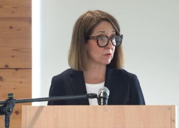 Government to conduct early review into state pension age | Politics News