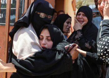 ‘At least 59 killed’ in Gaza after Israeli military opens fire near aid centre and carries out strikes | World News