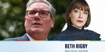 Starmer marks first year with a clear crisis and blow to his leadership | Politics News