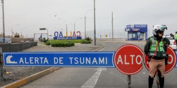 What makes a tsunami — and what to do if one comes : NPR