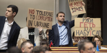 Ukraine anti-corruption agencies uncover major drone procurement graft scheme