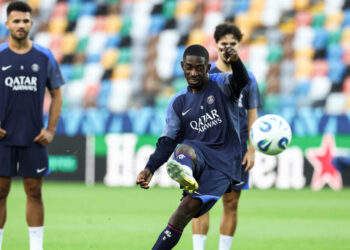 Paris Saint-Germain eyes crown as Ligue 1 season kicks off