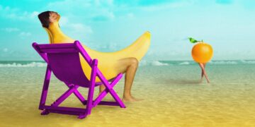 Does ‘Summer Penis’ Exist? The Truth About Men Looking Bigger In The Heat