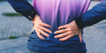 11 Posture-Correcting Clothes And Bras To Reduce Back Pain