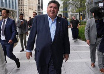Illinois Gov. Pritzker Fires A Fat Taunt At Trump In Escalating Beef