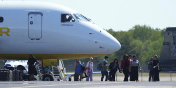 Democrats return to Texas after walkout to block redistricting effort
