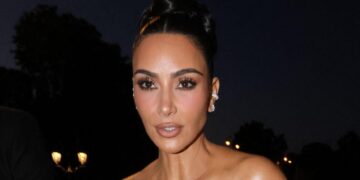 Kim Kardashian Flaunting Stem Cell Treatment Leaves Fans Livid