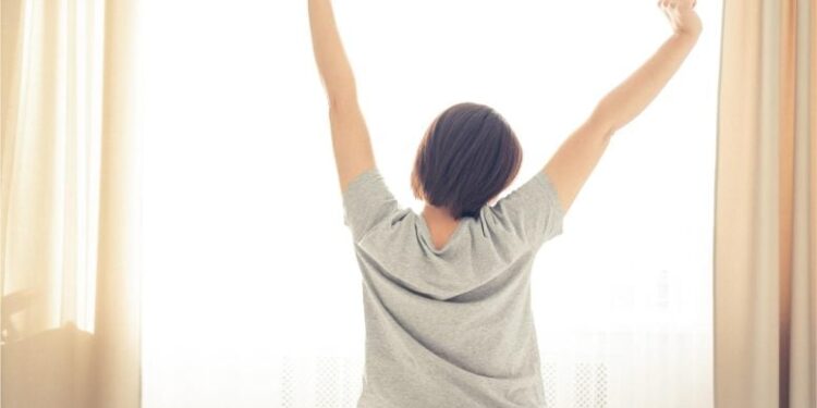 A 10-Minute Daily Walk Could Be the Secret To Better Sleep