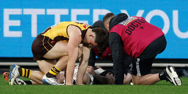 Hawthorn Hawks, Jai Newcombe cleared by MRO after ‘sickening’ collision, Collingwood Magpies give injury update on Jeremy Howe
