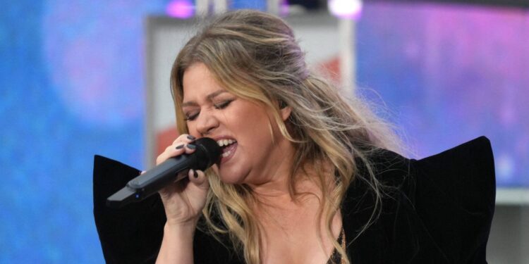 Kelly Clarkson Opts Out Of Charity Event After Ex-Husband’s Death