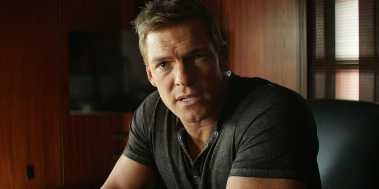 One Reacher Co-Star Gave Alan Ritchson A Career-Favorite Scene