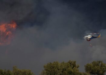 At least two dead as wildfires sweep across Greece, Turkey and France | World News