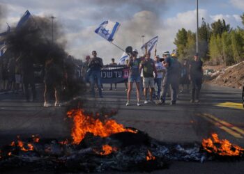 Protesters go on strike in Israel demanding ceasefire and release of Gaza hostages | World News