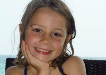 TikTok and Instagram accused of targeting teens with suicide and self-harm content | UK News