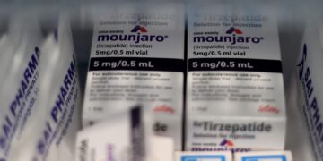 Cost of weight-loss drug Mounjaro to be discounted in UK pharmacies when price hike comes into force, Sky News learns | Science, Climate & Tech News
