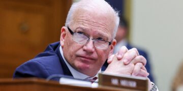 Trump ally calls for big tech ‘united front’ to fight UK and EU online safety laws | Politics News