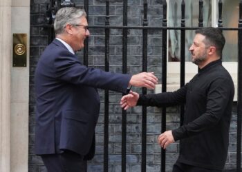 Sir Keir Starmer and EU leaders will join Ukrainian president Volodymyr Zelenskyy at White House peace talks | UK News