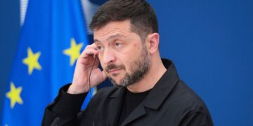 How a chaotic 24 hours unfolded ahead of Trump and Zelenskyy’s crunch White House talks | Politics News