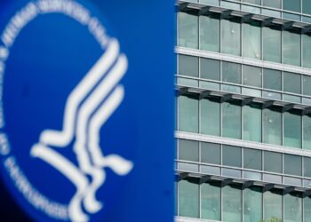 After the CDC shooting, federal workers pressure RFK Jr. for more protections : Shots