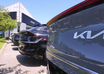 IRS makes it a little easier to get the EV tax credit before it ends : NPR