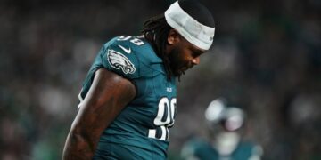 Eagles Star Jalen Carter Gets Ejected Moments Into Season Opener Over Spitting Incident
