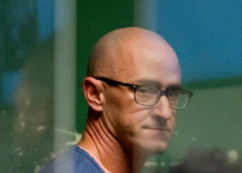 Former Pilot Agrees To Plea Deals Over Flight Incident