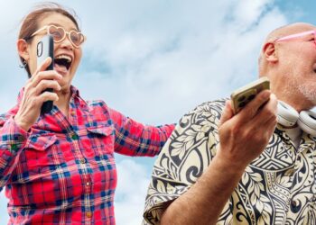 Older People Do These Phone Things That Enrage Young Folks