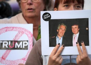 Four Arrested After Trump, Epstein Images Projected Onto Britain’s Windsor Castle