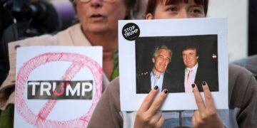 Four Arrested After Trump, Epstein Images Projected Onto Britain’s Windsor Castle