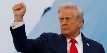 Federal Judge Tosses Trump’s $15 Billion Defamation Lawsuit Against New York Times