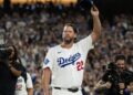 Clayton Kershaw Takes In The Moment In Last Regular-Season Home Start At Dodger Stadium