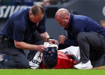 99 MPH Pitch Hits Batter In The Face In ‘Really Scary Moment’