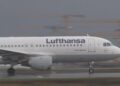 Lufthansa announces plan to cut 4,000 jobs in bid to boost profitability