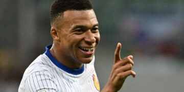 France kick off World Cup qualifying campaign with win over Ukraine