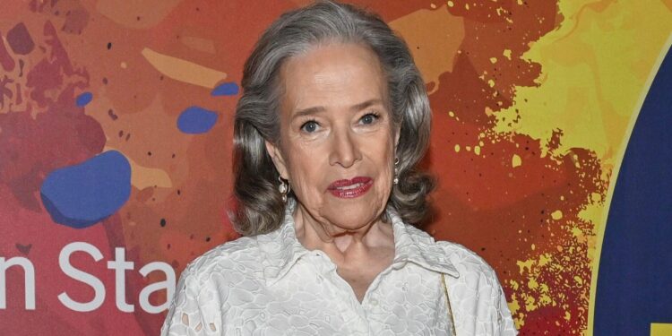 Kathy Bates Blasts Critics Of Her 100-Pound Weight Loss