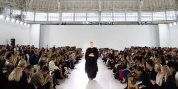 Max Mara Spring/Summer 2026: Rococo Reimagined