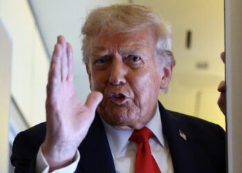 Donald Trump to introduce $100,000 fees on skilled foreign worker visas | World News