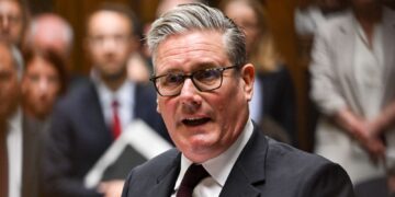 Tax the rich to thwart Reform, TUC chief urges Labour | Politics News